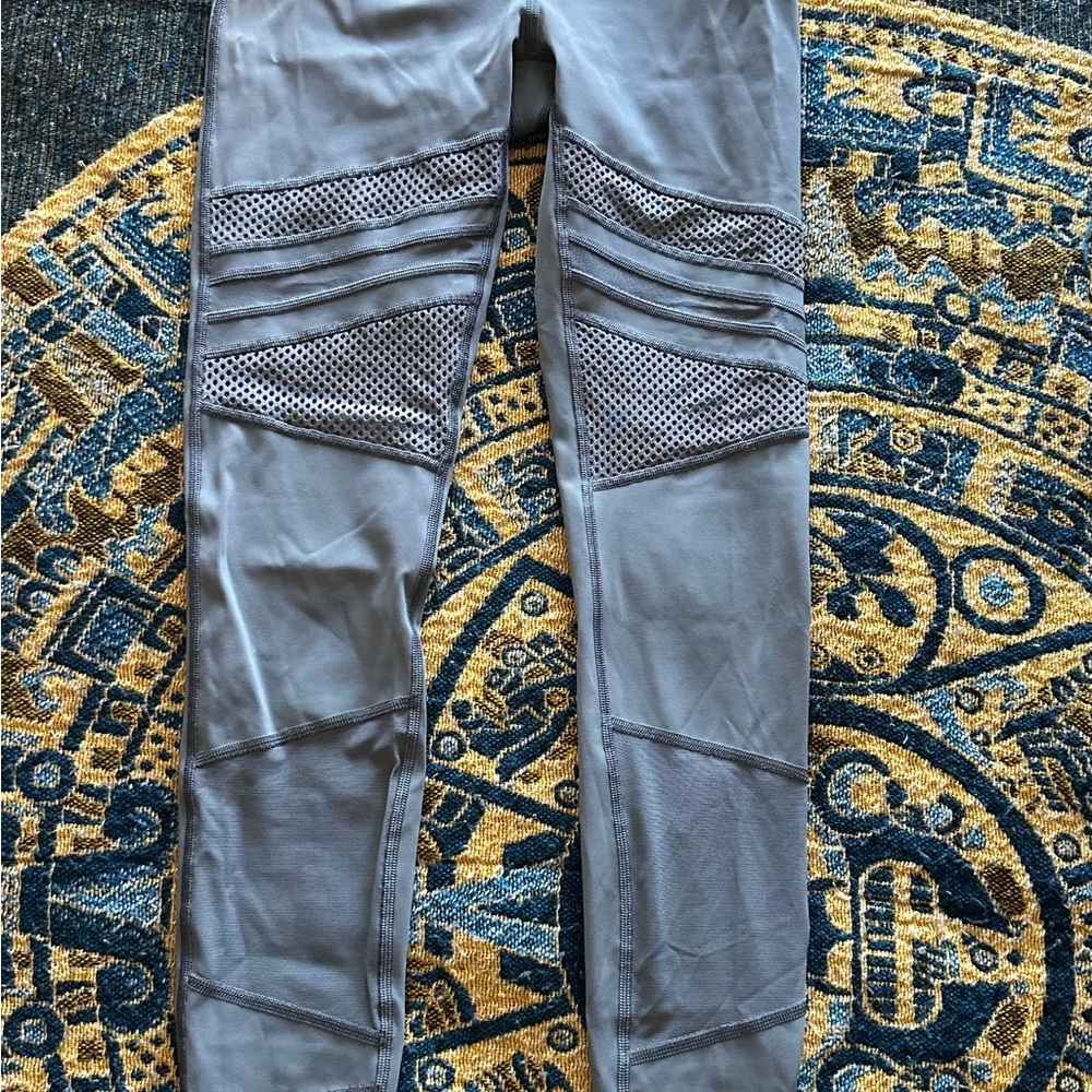 lululemon athletica Gray Mesh Panel Leggings